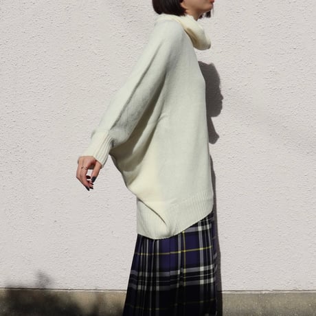 ウール＆カシミア コクーンドルマンニット