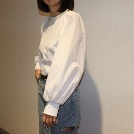 パール付き袖ボリュームカットソー