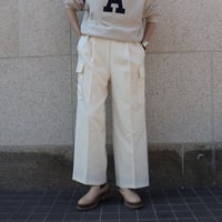 ストレートワイドタックパンツ