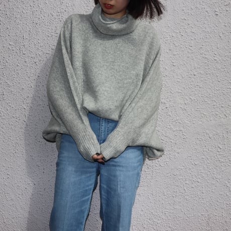ウール＆カシミア コクーンドルマンニット