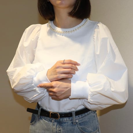 パール付き袖ボリュームカットソー