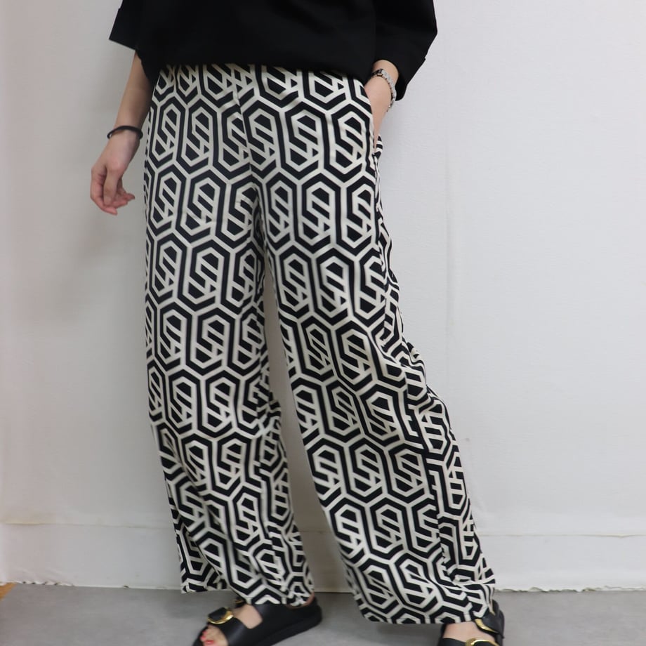 64e57520508a10002ff25428