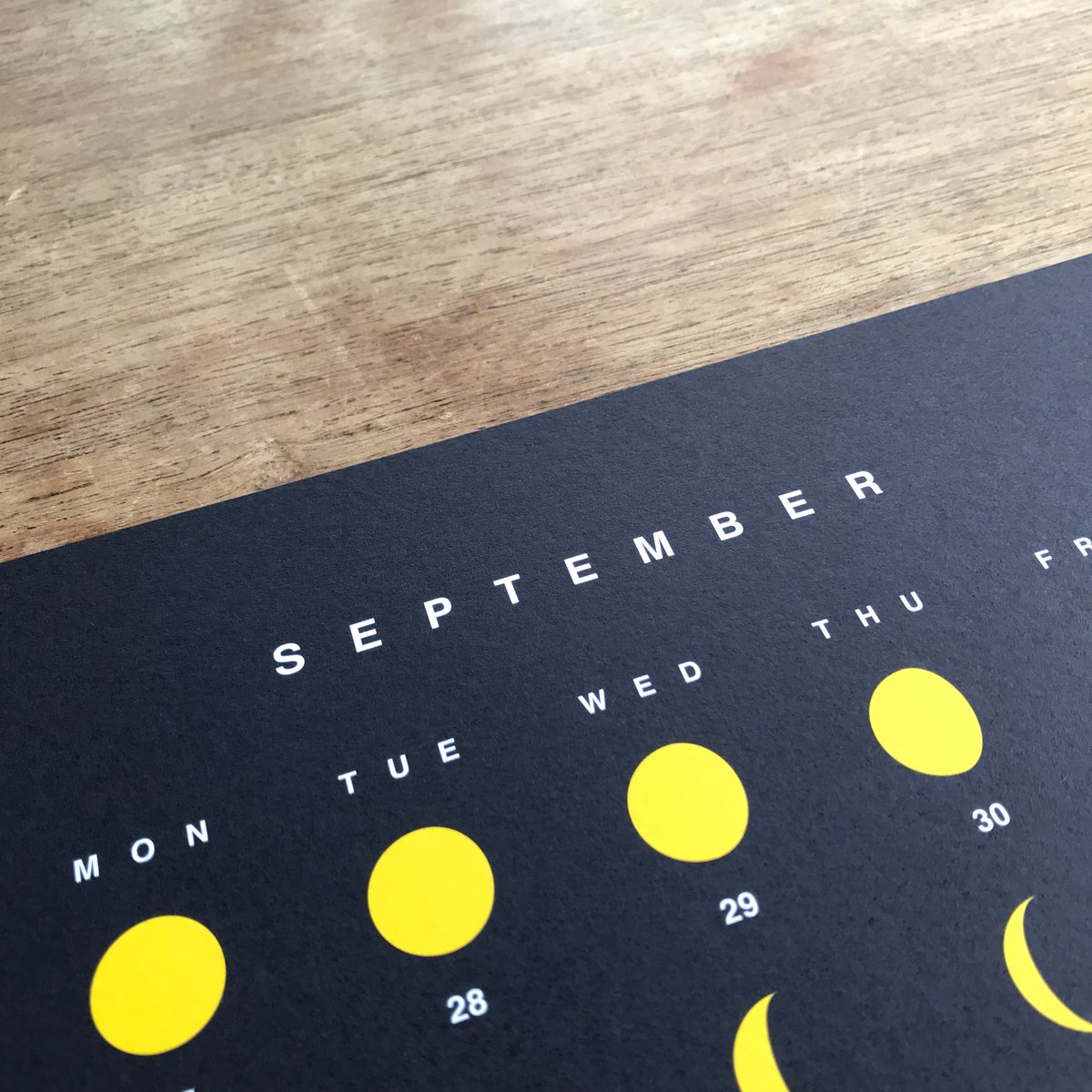 2025 MOON CALENDAR【普通郵便／1冊のみ】 NOMADE MOON CAL...