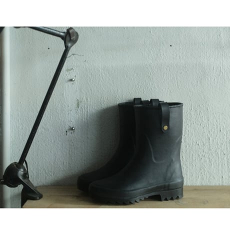 Daiichi Rubber "RAKA" SHORT  BLACK x BLACK