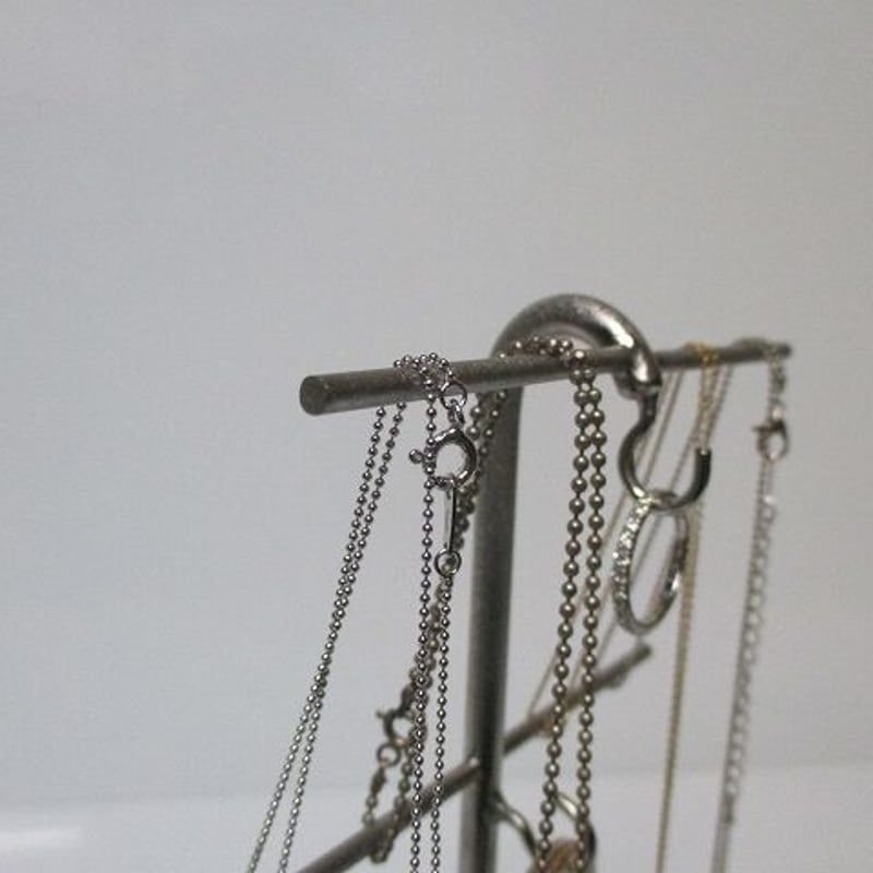 リング、指輪、ネックレススタンド 木製リングスタンド付き | AK