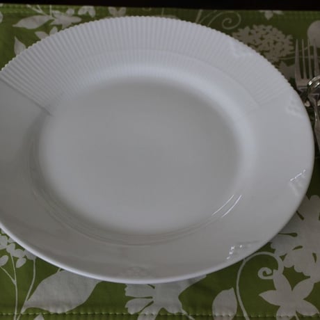 ROYAL COPEN HAGEN WHITE ELEMENTS PLATE FLAT 26cm  [デンマーク]