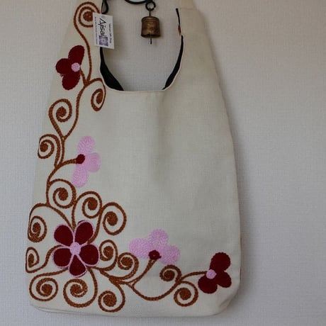刺繍バック  [ベトナム]