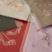 刺繍巾着袋・ポーチ〔ベトナム〕