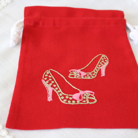刺繍巾着袋・ポーチ〔ベトナム〕
