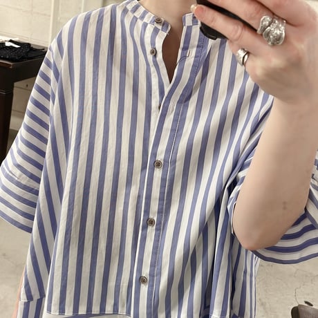stripe shirt