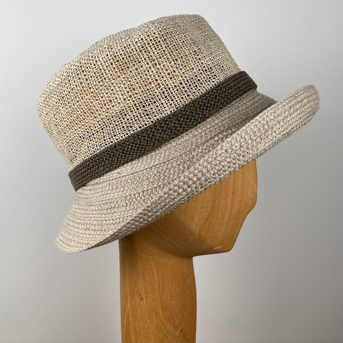 LiNa♡様オーダー＊つば広帽子＊ハーフリネン＊リバティ LiNa♡様オーダー＊つば広帽子＊ハーフリネン＊リバティ