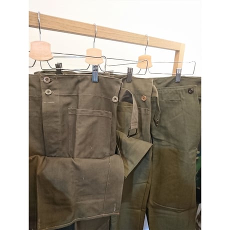 【French Army M-38 Motorcycle Pants Wood Button DeadStock】フランス軍  M-38 モーターサイクルパンツ ウッドボタン DeadStock