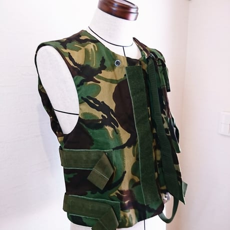 【British Army 90's Body Armor Vest DPM DeadStock】イギリス軍 90's ボディーアーマーベスト DPM DeadStock　カモフラージュ
