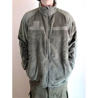 【US.Army ECWCS GEN3 LEVEL3 Fleece DeadStock】アメリカ軍 ECWCS GEN3 LEVEL3フリース　Small/Regular　オリーブ
