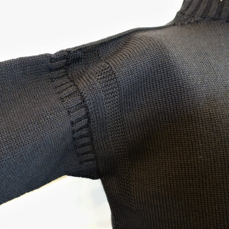 【 Guernsey Woollens/ガンジーウーレンズ】TRADITIONAL GUERNSEY SWEATER トラディショナル ガンジーセーター　ブラック