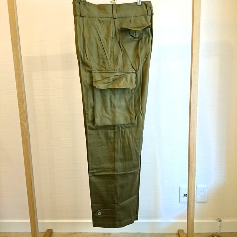 French Army M-47 Cargo Pants Metal Button Dead