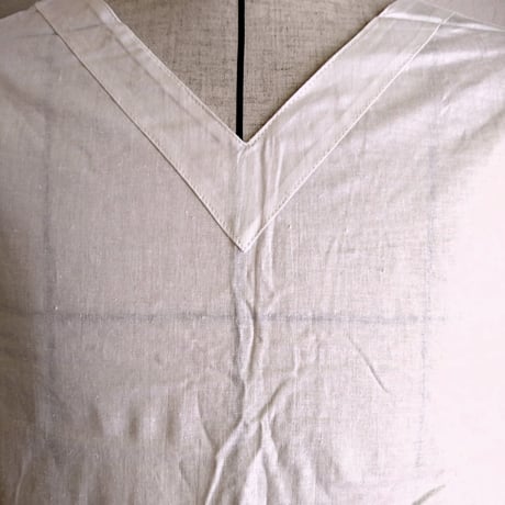 【Russian Military Sleeping Shirt V Neck DeadStock】ロシア軍 スリーピングシャツ Vネック DeadStock
