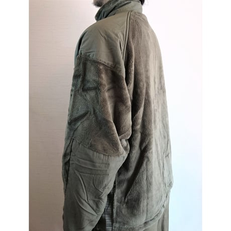 【US.Army ECWCS GEN3 LEVEL3 Fleece DeadStock】アメリカ軍 ECWCS GEN3 LEVEL3フリース　Small/Regular　オリーブ
