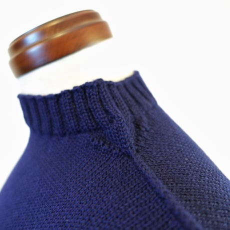 【 Guernsey Woollens/ガンジーウーレンズ】TRADITIONAL GUERNSEY SWEATER トラディショナル ガンジーセーター　ネイビー
