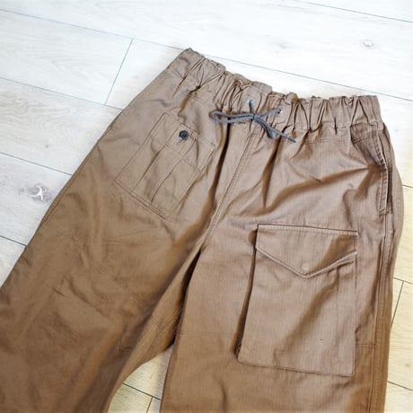 【ARMY TWILL/アーミーツイル】Light Herringbone Over Pants ライトヘリンボーン オーバーパンツ　ブラウン