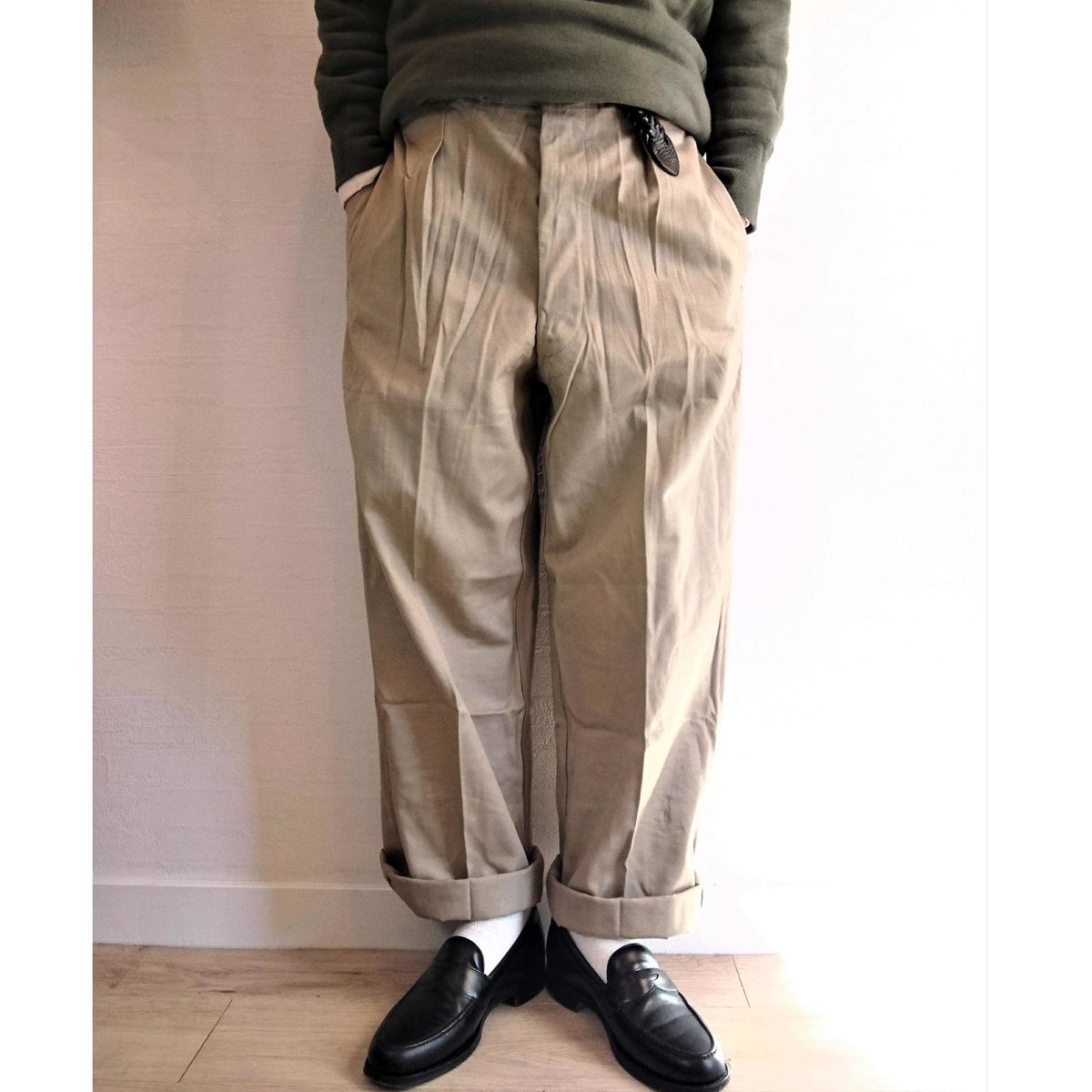 1タックモデル【French Army M-52 Chino Pants Late Model DeadStock】フランス軍 M-52  チノパンツ後期型 DeadStock