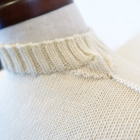 【 Guernsey Woollens/ガンジーウーレンズ】TRADITIONAL GUERNSEY SWEATER トラディショナル ガンジーセーター　クリーム
