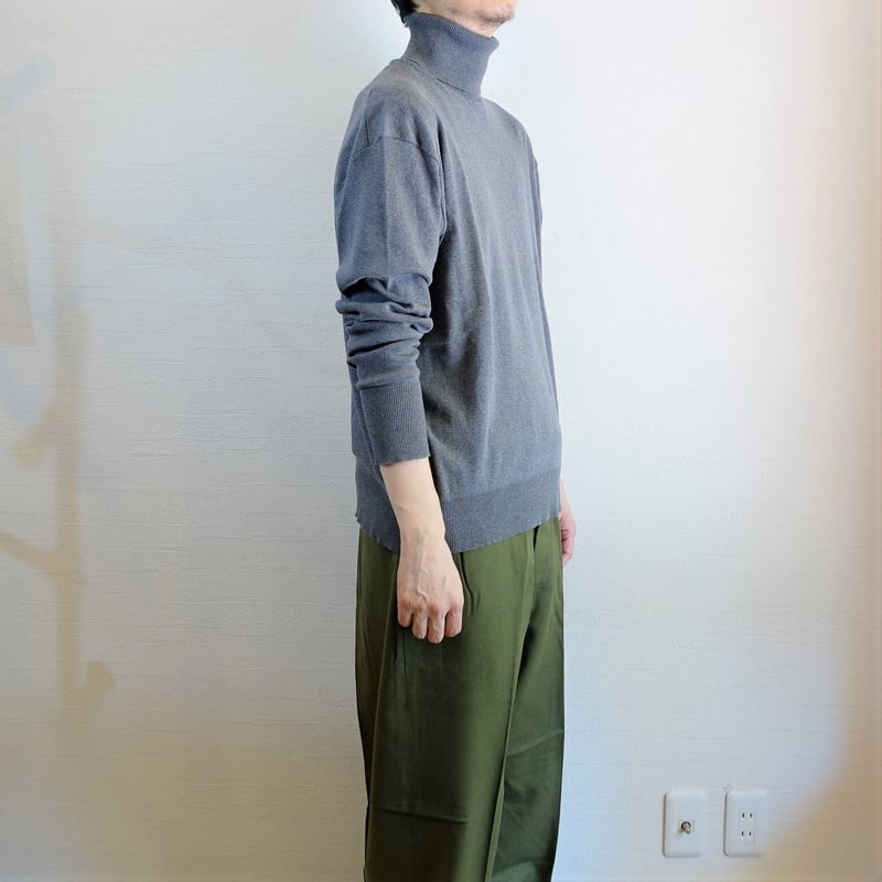 gicipi ジチピ コットン100% ハイゲージ タートルネックカットソー サイズ 4 グレー made in italy gicipi ジチピ　タートルネック　サイズ4