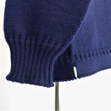 【 Guernsey Woollens/ガンジーウーレンズ】TRADITIONAL GUERNSEY SWEATER トラディショナル ガンジーセーター　ネイビー
