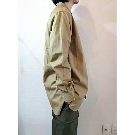 【Le Sans Pareil/ル サン パレイユ】 コットンツイル バンドカラーシャツ　ホワイト　ベージュ　ネイビー