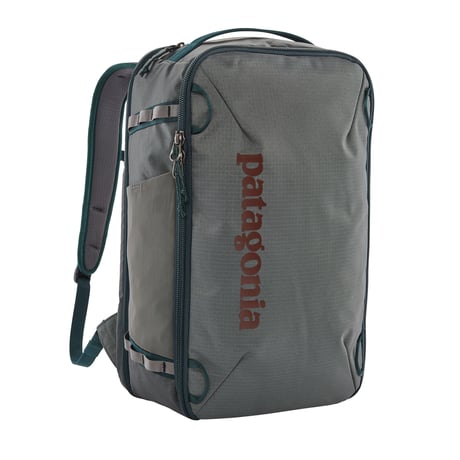 美品　パタゴニア ボストンバッグ ブラックホール45L グリーン 希少カラー patagonia（パタゴニア） バッグ ボストンバッグ ダッフルバッグ