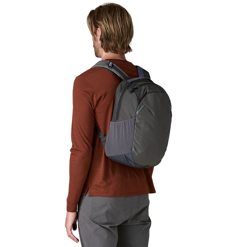 Patagonia(パタゴニア) アトム・デイパック 24L【101-#48230 - SM