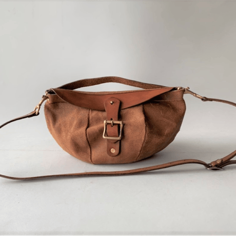 VASCO(ヴァスコ)-VSRE-243B  LEATHER CAS BAG