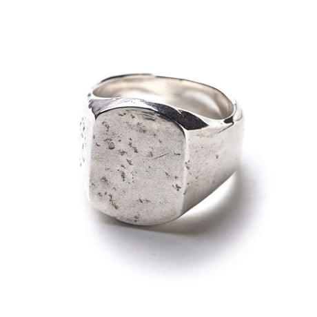 OLD JOE(オールドジョー) -NADALL SQUARE SIGNET RING / HAMMERED OJ-AC01