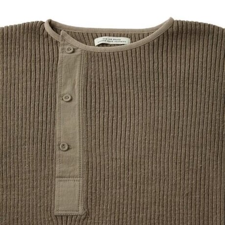OLD JOE(オールドジョー) -ASYMMETRY FRONT HENLY SWEATER(DUNE)