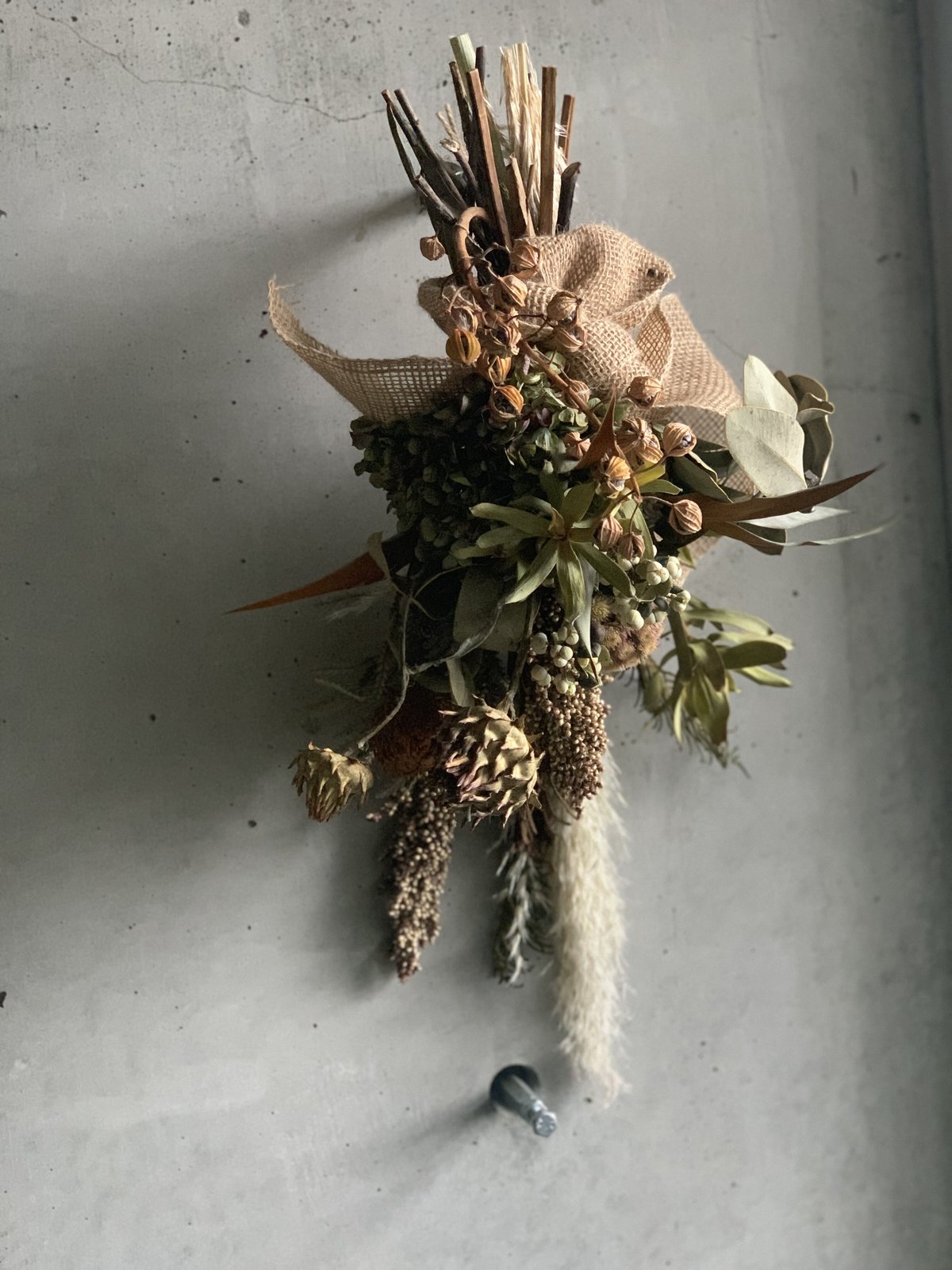 手の平で 小さな秋を見つけた月桃のアンティーク スワッグ ドライフラワー