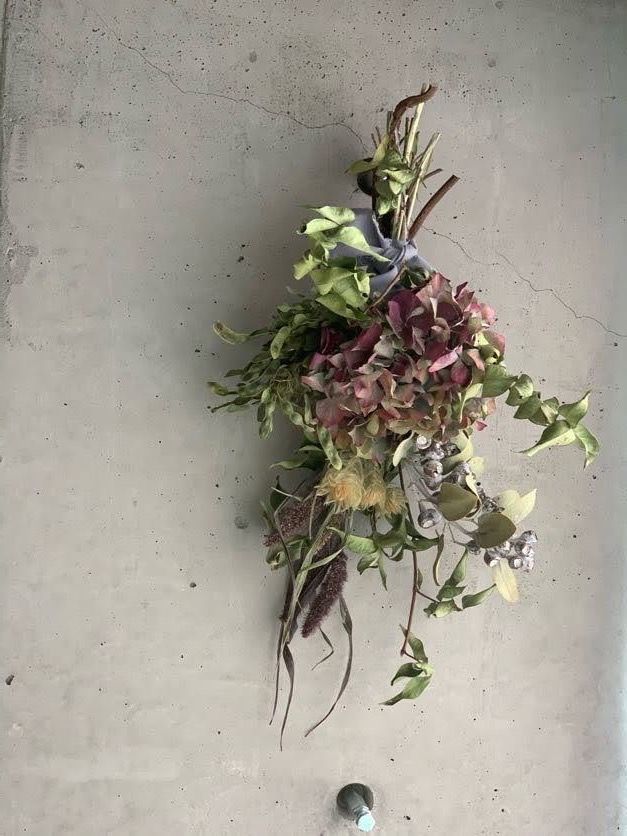 おまとめ⭐︎swag #302 森の香り グリーン 紫陽花 縦型 スワッグ Dry flower】初夏グリーンとアジサイのスワッグ | Atelier BRAZO