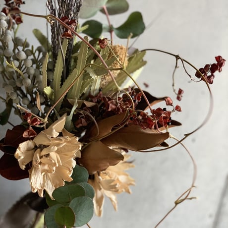 【Dry flower】タンキリマメのツルとホワイトシャクヤクの ナチュラルブーケスワッグ