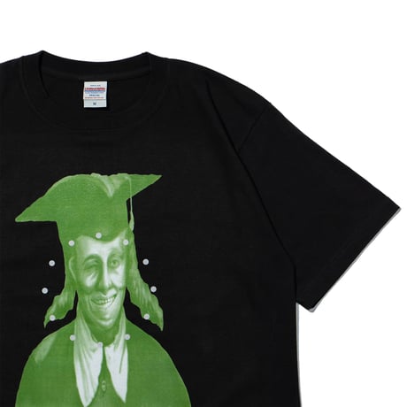 "weird ^s^mile" Black T-shirts