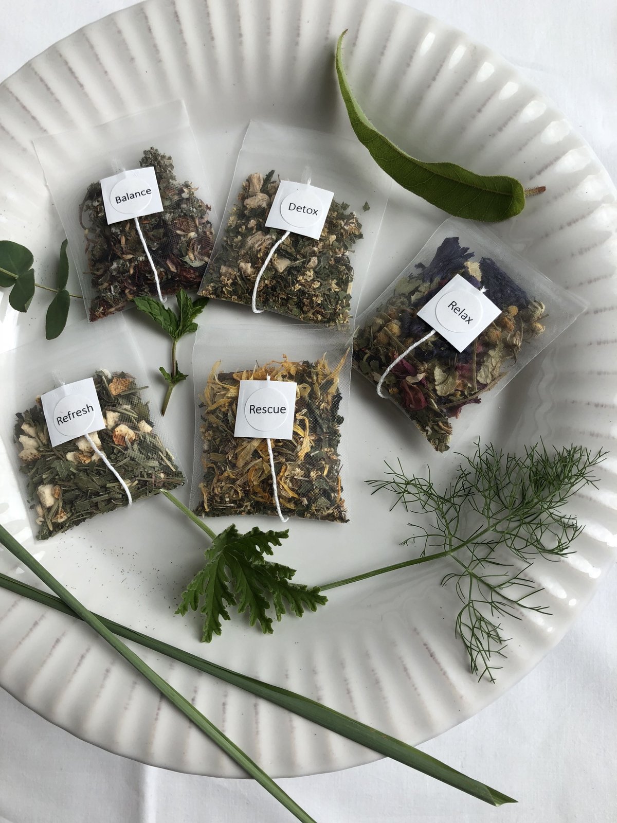 ブディーバーサ 22cm \"ベストを着て花束を持つバーシク\" ブディーバーサ 22cm ベストを着て花束を持つバーシク