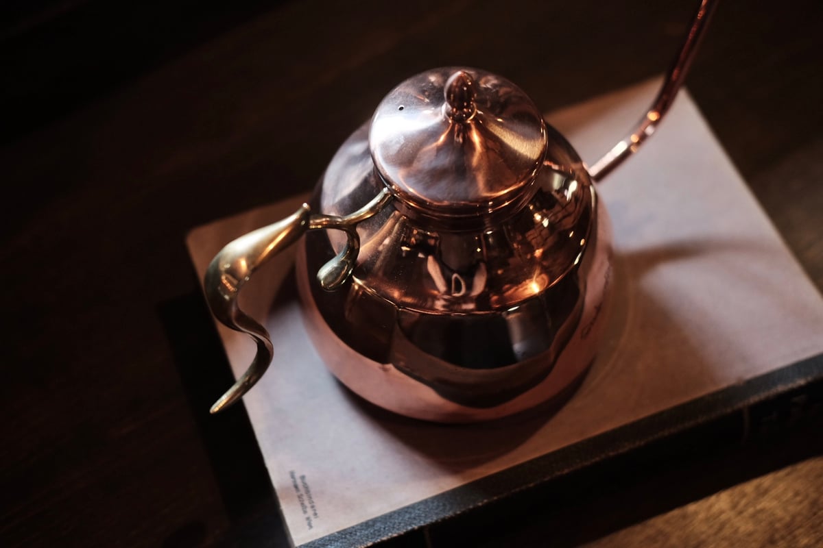 sonodacoffeeロゴ入り銅製ドリップポット<copper drip pot> | so