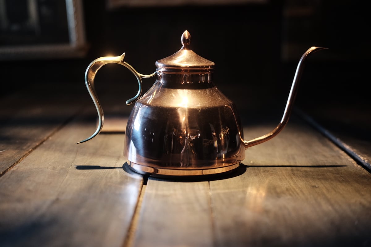 sonodacoffeeロゴ入り銅製ドリップポット<copper drip pot> | so