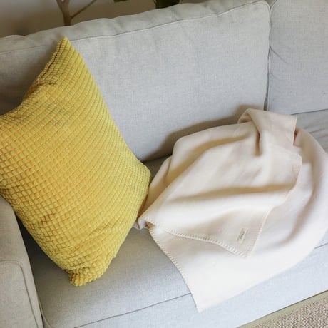 BLANKET / 1/2