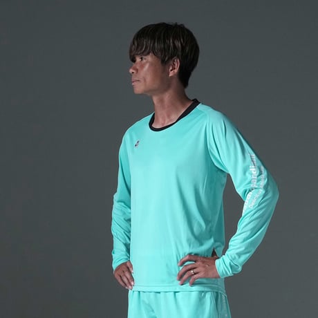 SOCCERJUNKY アスリートニキ+9 ロングスリーブワークアウトシャツ