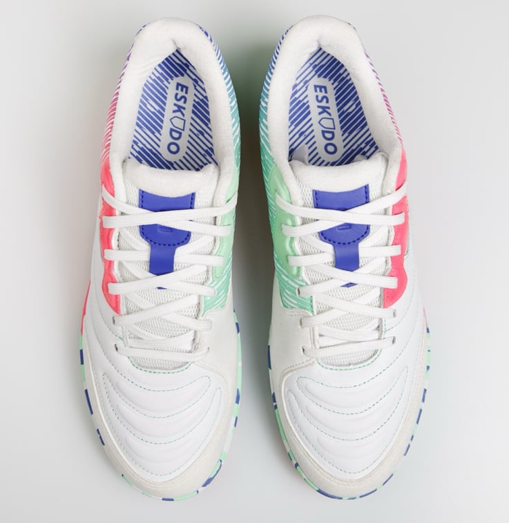 新品 KIPSTA ESKUDO 26.5 白 Futsal Shoes Eskudo 500 - Beige