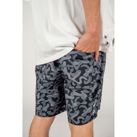 LUZeSOMBRA OAO CAMO PISTE SHORTS
