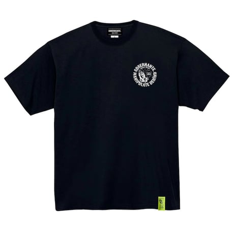 GOBERNANTE. PRAY EMBLEM T-SHIRT