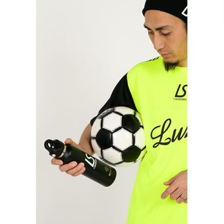 REVOMAX×LUZeSOMBRA
