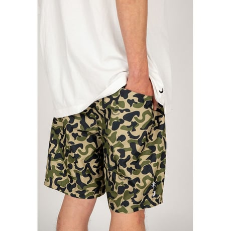 LUZeSOMBRA OAO CAMO PISTE SHORTS