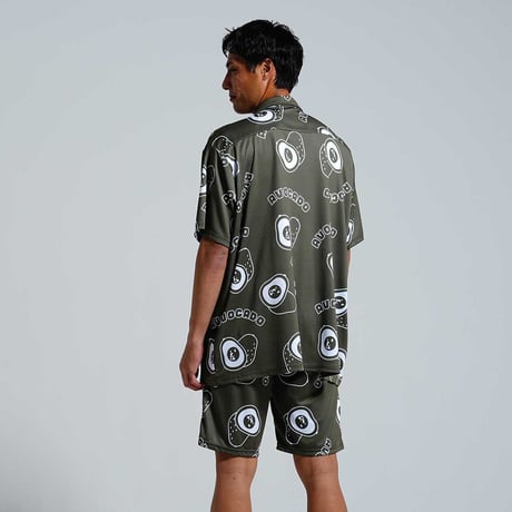 SOCCERJUNKY AVOCADO犬+4 オープンカラーシャツパンツセット