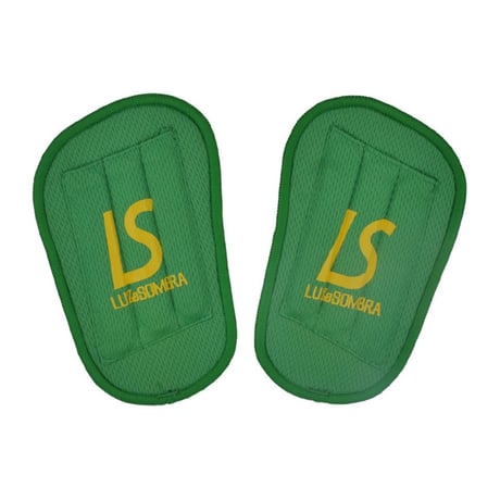 LUZeSOMBRA LUZ SHIN GUARDS